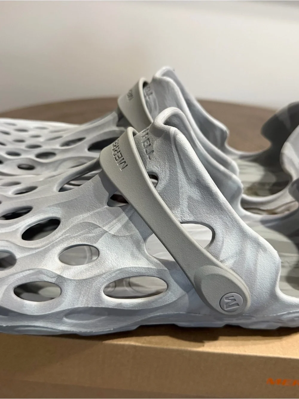 Merrell Light Gray Molded Foam Slide Sandals